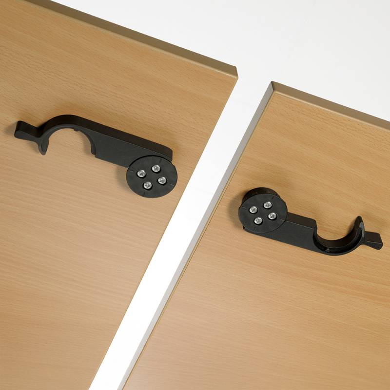 Connecteur pour jonction de plateaux de table
